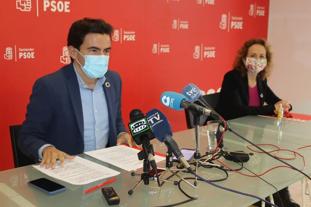 Pedro Casares e Isabel Fern&aacute;ndez