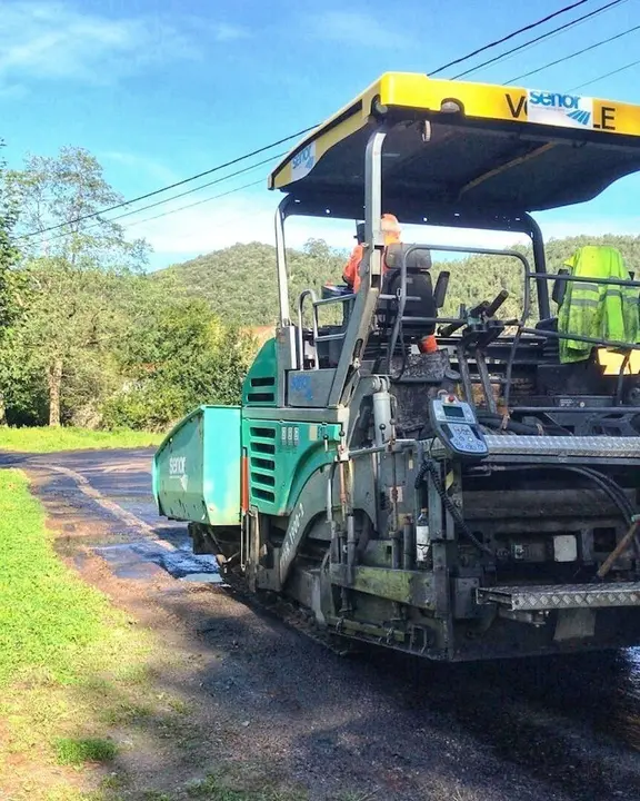 Mejora de caminos en Hazas de Cesto