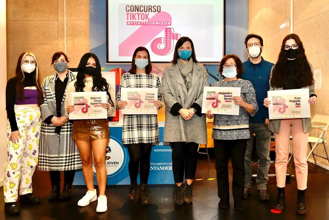 Nota Y Foto Ganadores Premios Concurso Tiktok