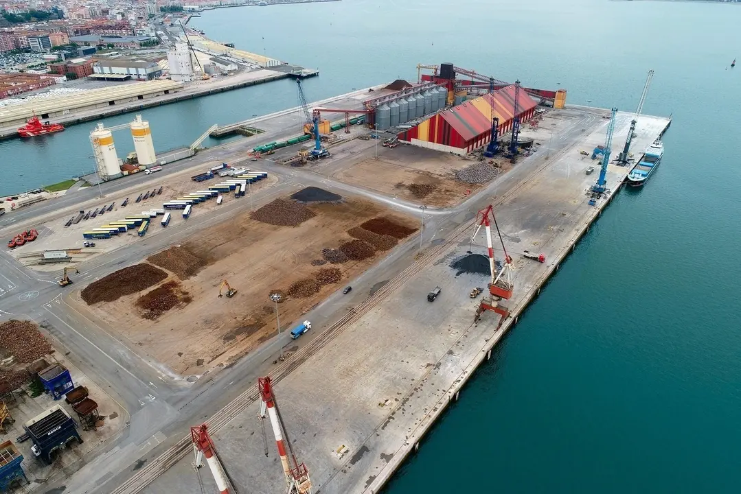Nota De Prensa: El Puerto De Santander Invierte 16 M En Un Nuevo Silo Para Autom&oacute;viles