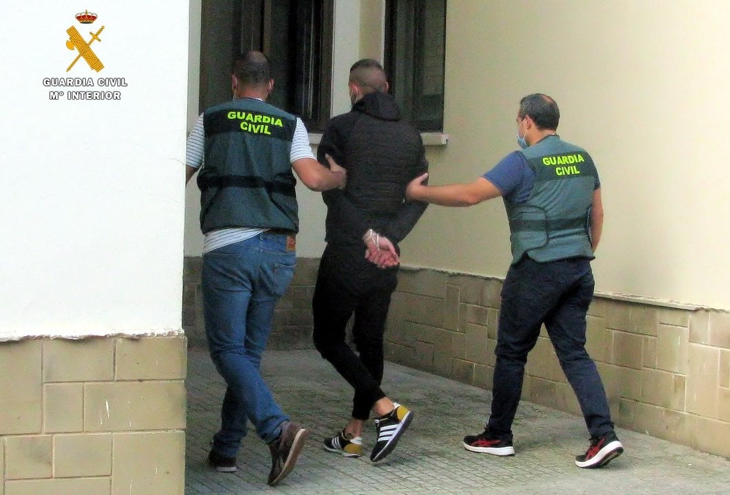 Nota De Prensa La Guardia Civil Detiene Presunto Autor 39 Robos