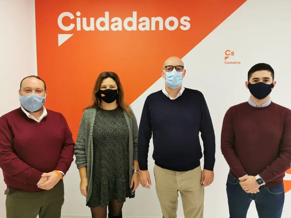 Miembros de la Junta Directiva de Ciudadanos. De izda a derecha, Rub&eacute;n G&oacute;mez, Esther Merino, F&eacute;lix &Aacute;lvarez y Diego Mara&ntilde;&oacute;n