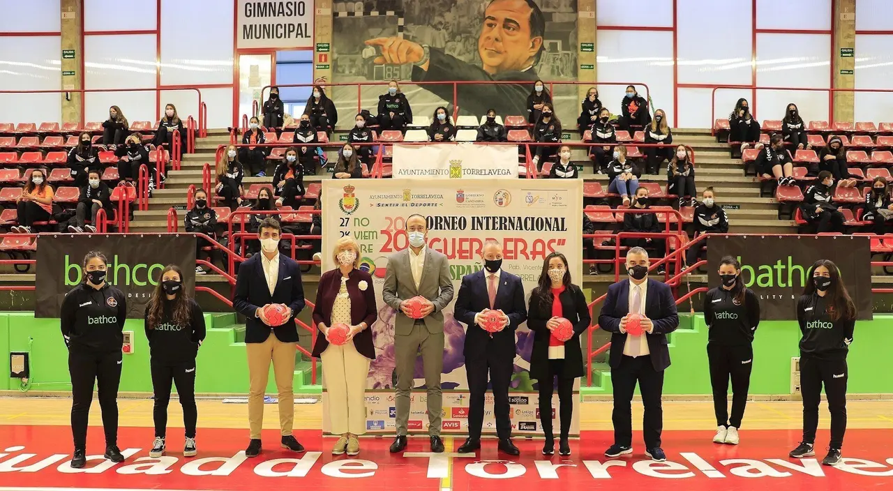 Foto de la presentaci&oacute;n del Torneo Internacional Femenino 'Guerreras de Espa&ntilde;a'