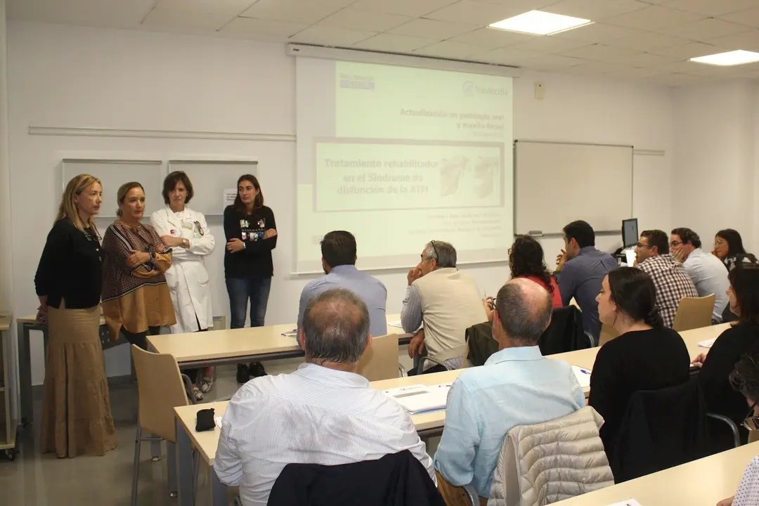 Jornada de actualizaci&oacute;n en patolog&iacute;a oral y maxilofacial celebrada en Valdecilla. Archivo
