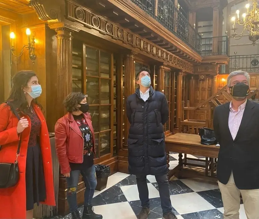 Visita a la Biblioteca Men&eacute;ndez Pelayo