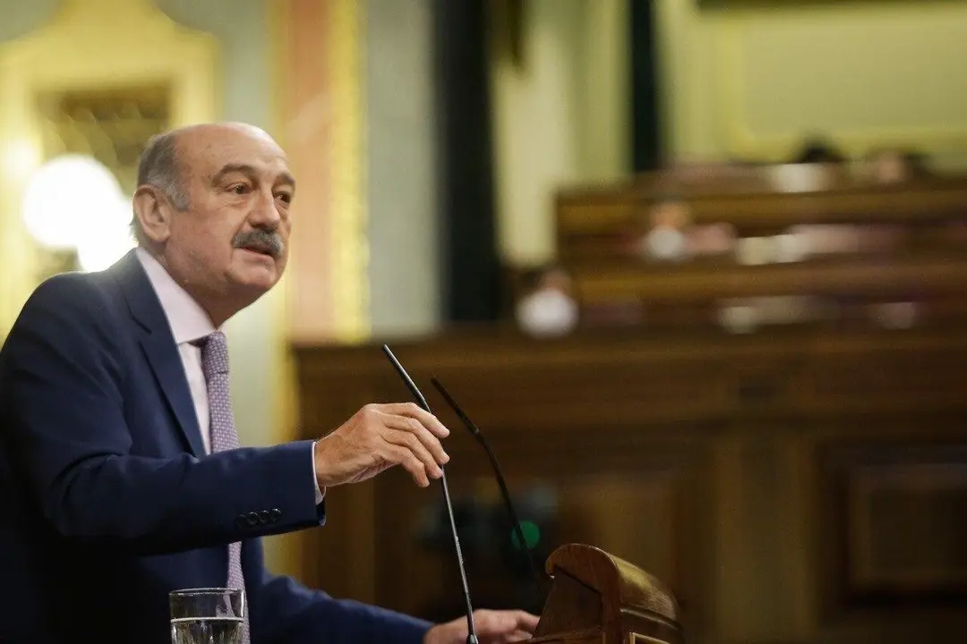 El diputado nacional del PRC, Jos&eacute; Mar&iacute;a Maz&oacute;n, en el Congreso durante el debate de la moci&oacute;n de Vox