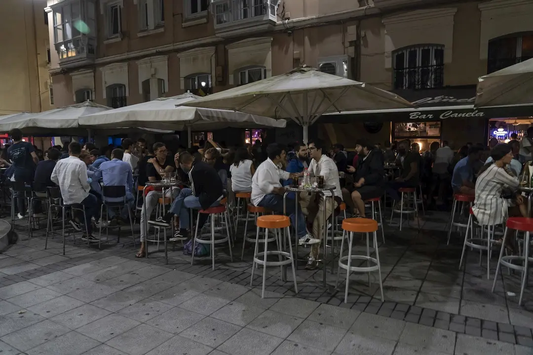 Locales de Ca&ntilde;ad&iacute;o