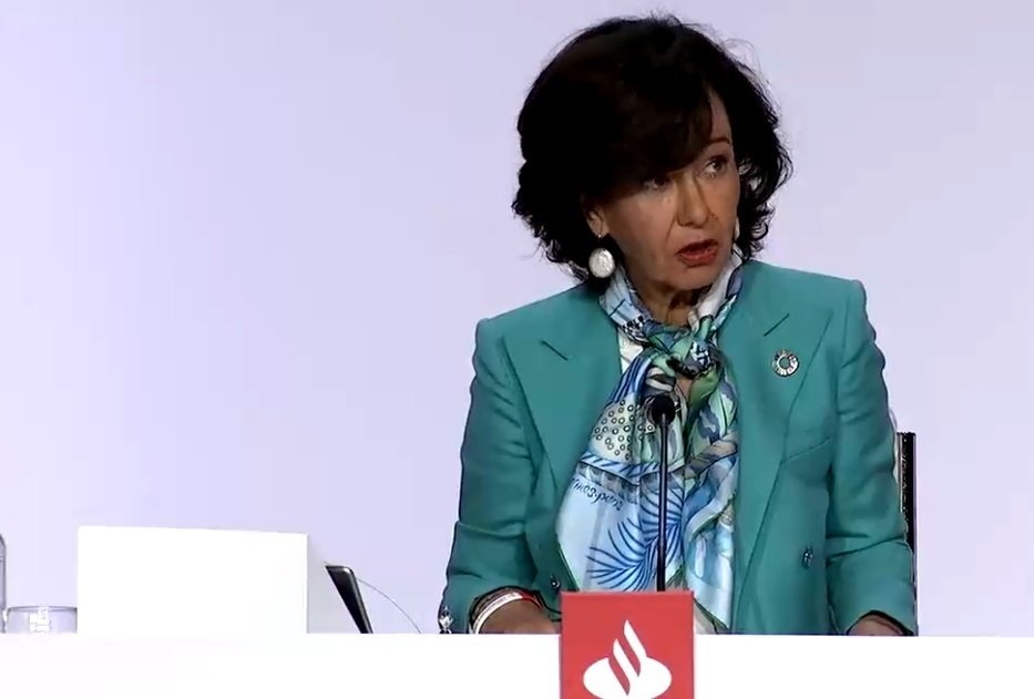La presidenta de Banco Santander, Ana Patricia Botín, en la junta general de accionistas celebrada en octubre de 2020.
