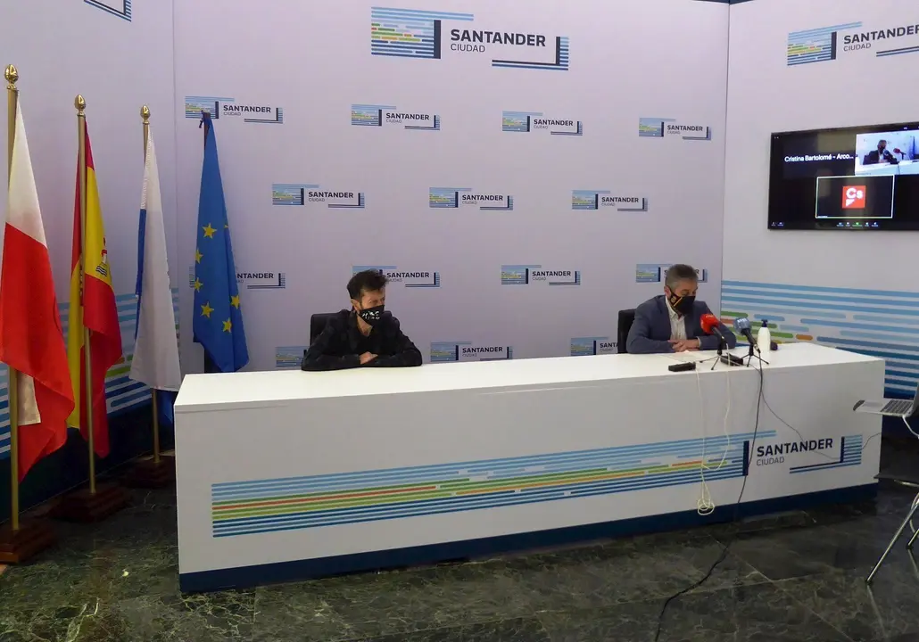 Nota El Siglo De Gald&oacute;s Incluye Foto Y Audios