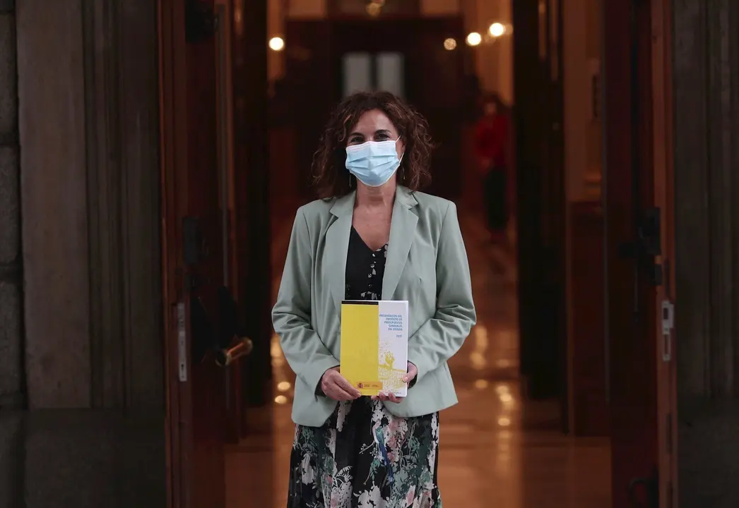 La ministra de Hacienda y Funci&oacute;n P&uacute;blica, Mar&iacute;a Jes&uacute;s Montero, en la presentaci&oacute;n de los PGE 2021