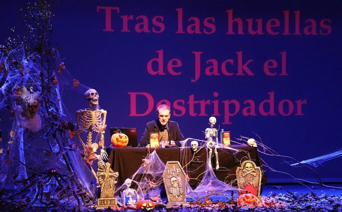 TMCE ambientado de Halloween