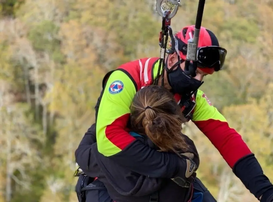 Rescate a una senderista
