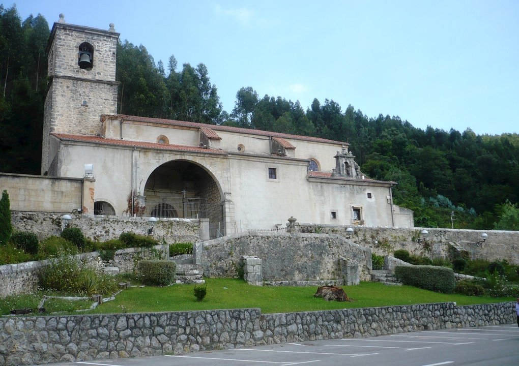 Iglesia San Salvador de Argoños