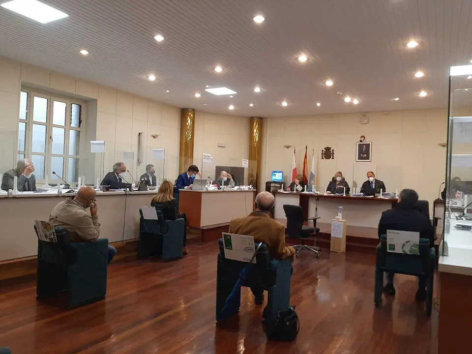 Juicio acusados de estafar 14 millones a bancos