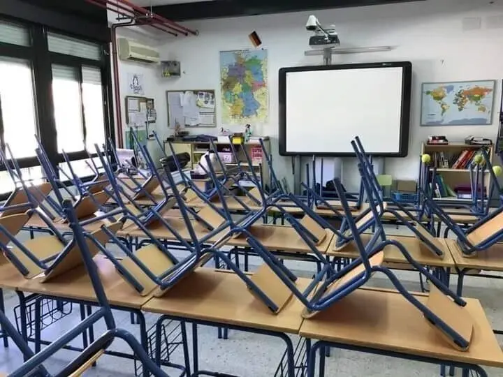 Aula vac&iacute;a.