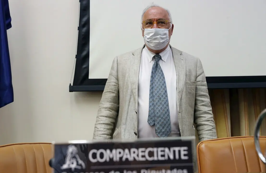 El director general de Tr&aacute;fico, Pere Navarro, comparece en la Comisi&oacute;n de Seguridad Vial del Congreso de los Diputados para explicar c&oacute;mo se reanudar&aacute;n los ex&aacute;menes de conducir y otras actividades en la desescalada tras un estado de alarma en el que se ha