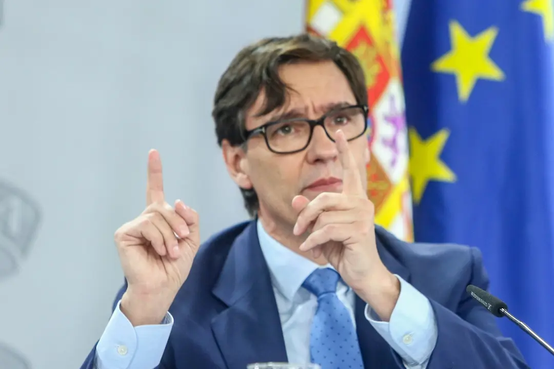 El ministro de Sanidad, Salvador Illa; interviene durante una rueda de prensa tras la celebraci&oacute;n del Consejo Interterritorial en el Complejo de Moncloa, en Madrid, (Espa&ntilde;a), a 4 de noviembre de 2020.