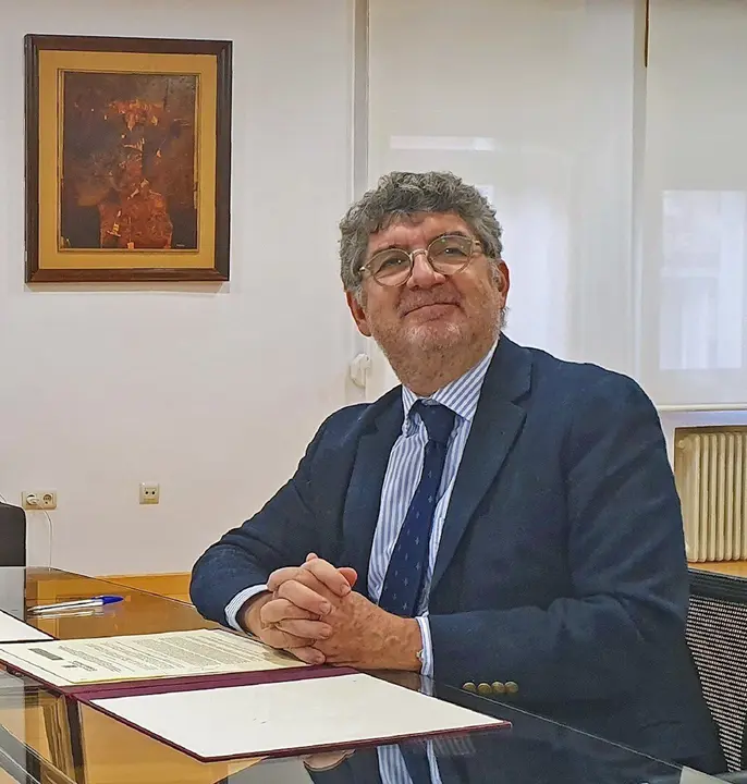 Andr&eacute;s de Diego, decano del Colegio de Abogados de Cantabria
