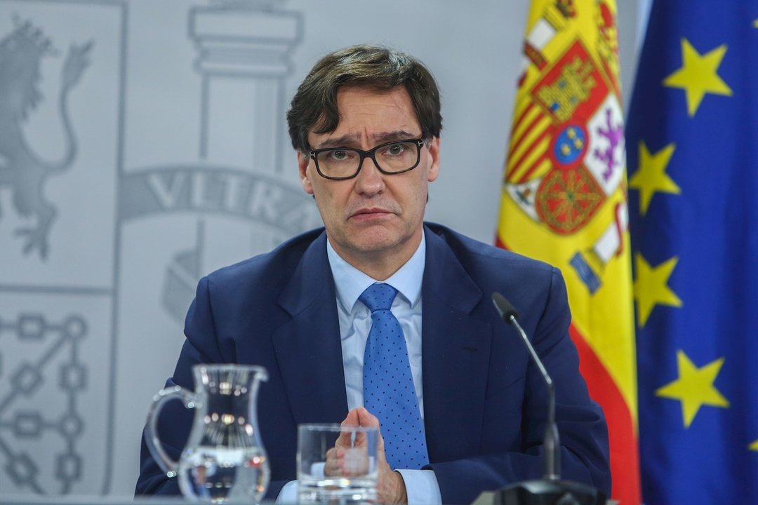 El ministro de Sanidad, Salvador Illa; interviene durante una rueda de prensa tras la celebración del Consejo Interterritorial en el Complejo de Moncloa, en Madrid, (España), a 4 de noviembre de 2020.