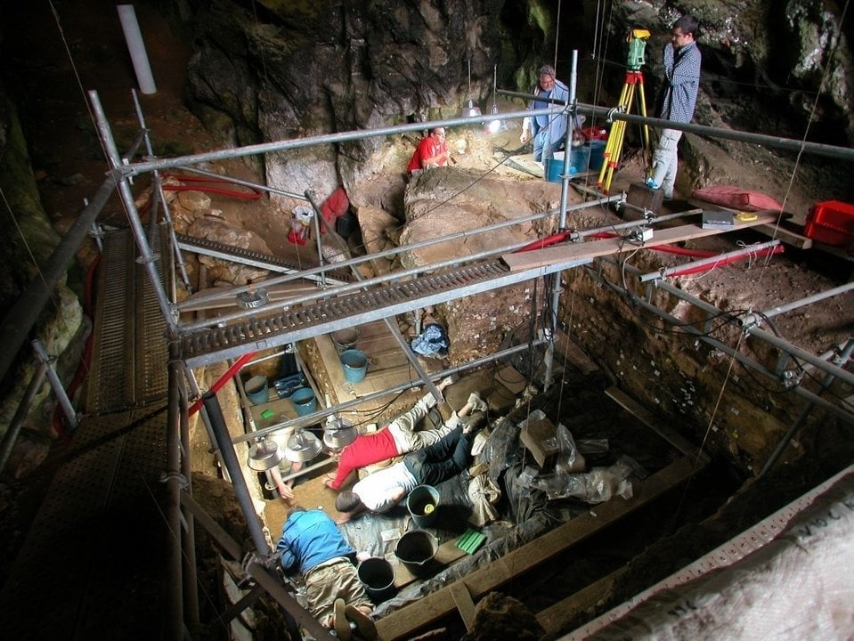 Excavación arqueológica El Mirón, en Ramales
