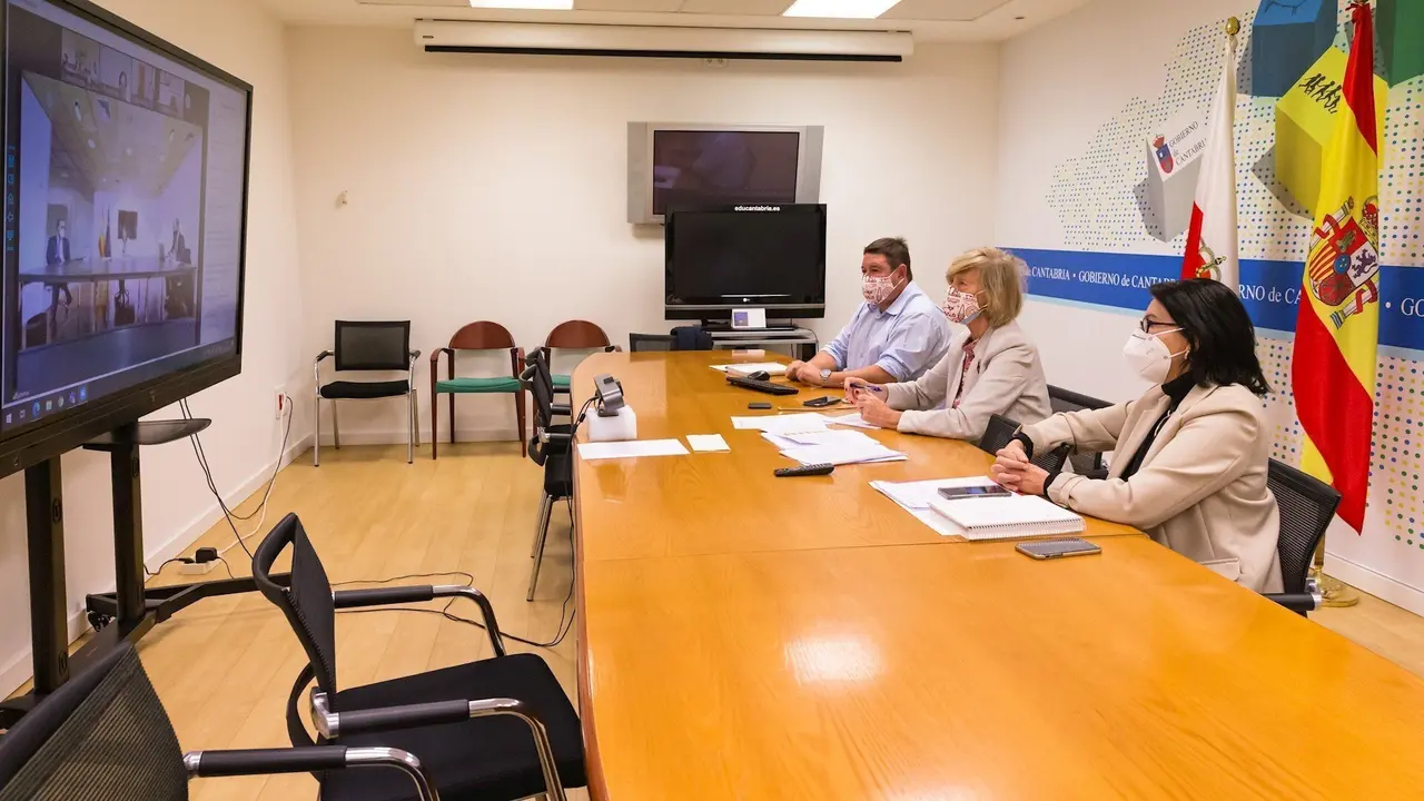 Marina Lomb&oacute; en la reuni&oacute;n telem&aacute;tica del Consejo Espa&ntilde;ol de Turismo