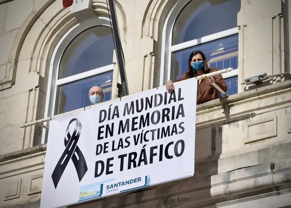 Notas De Prensa Domingo 15 De Noviembre