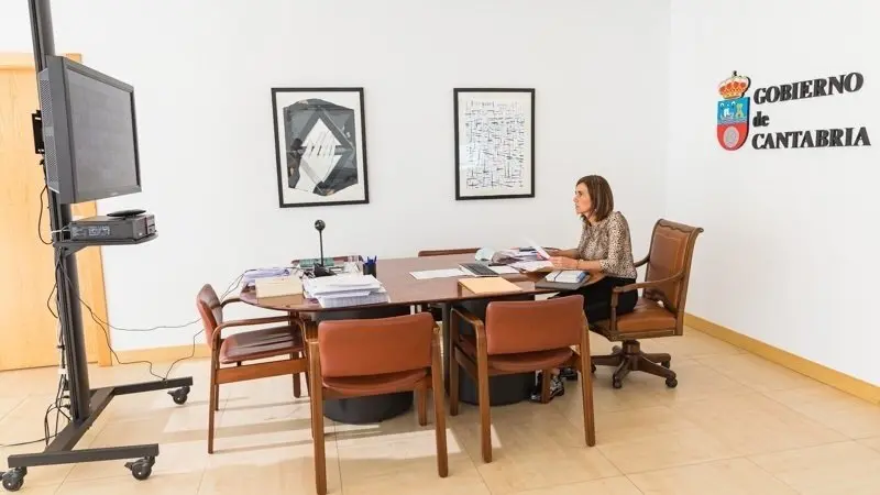 12:00 horas. Despacho de la consejera de Presidencia, Interior, Justicia y Acci&oacute;n Exterior. La consejera de Presidencia, Interior, Justicia y Acci&oacute;n Exterior, Paula Fern&aacute;ndez, participa en la Conferencia Sectorial para asuntos de la Seguridad Nacional, convocada por la vicepresidenta primera, Carmen Calvo. 17 de noviembre de 2020 &copy; Ra&uacute;l Lucio