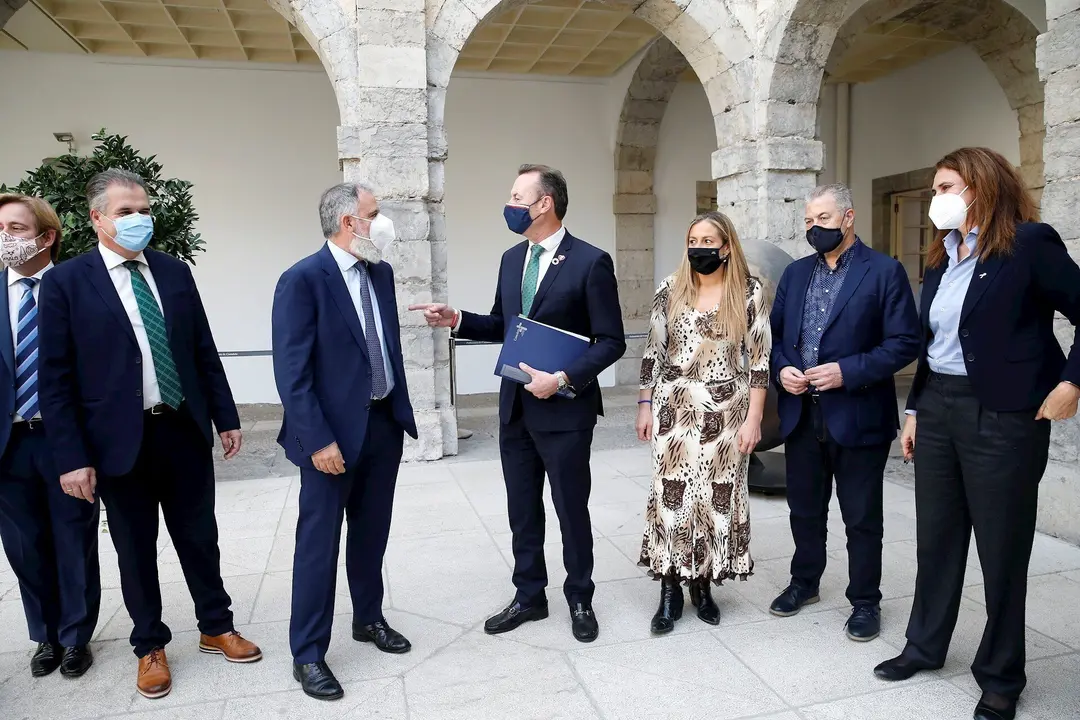 Guillermo Blanco comparece en el Parlamento