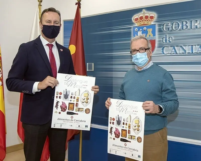 Hora: Cuando acabe el Consejo de Gobierno (en torno a las 09:30h)
Foto cartel de la nueva campa&ntilde;a promocional &ldquo;Alimentos de Cantabria&rdquo; con el consejero de Desarrollo Rural, Ganader&iacute;a, Pesca, Alimentaci&oacute;n y Medio Ambiente, Guillermo Blanco