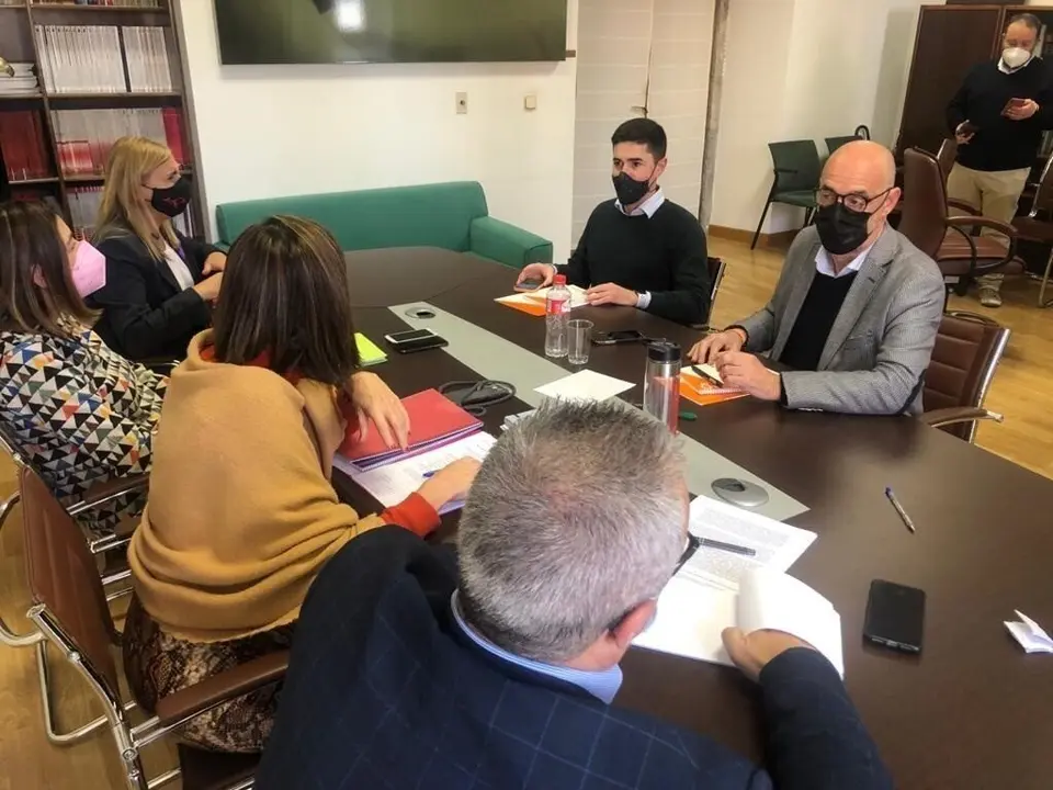 Reuni&oacute;n entre Cs-Gobierno de Cantabria y PRC y PSOE sobre los Presupuestos de Cantabria