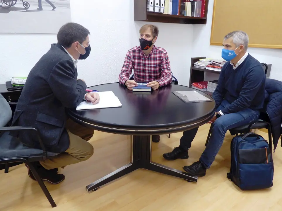 Nota De Prensa Y Foto Encuentro Con Ceoe Para Impulsar Innovaci&oacute;n En Santander