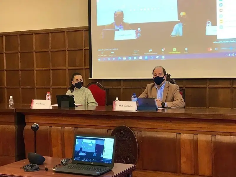 Irene Lanuza y Modesto Pi&ntilde;eiro en el encuentro