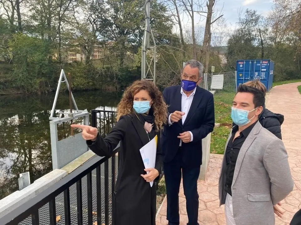 Visita de la delegada del Gobierno, Ainoa Qui&ntilde;ones, a Li&eacute;rganes, y a la presa de Regolgo