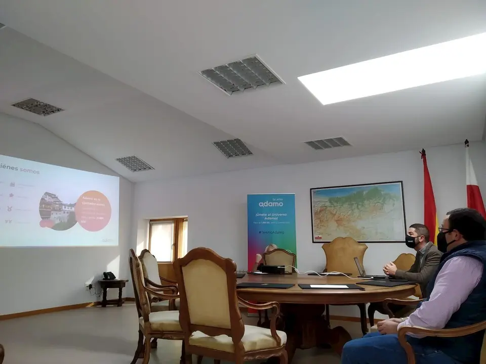 Presentaci&oacute;n de la fibra &oacute;ptica en Ruente