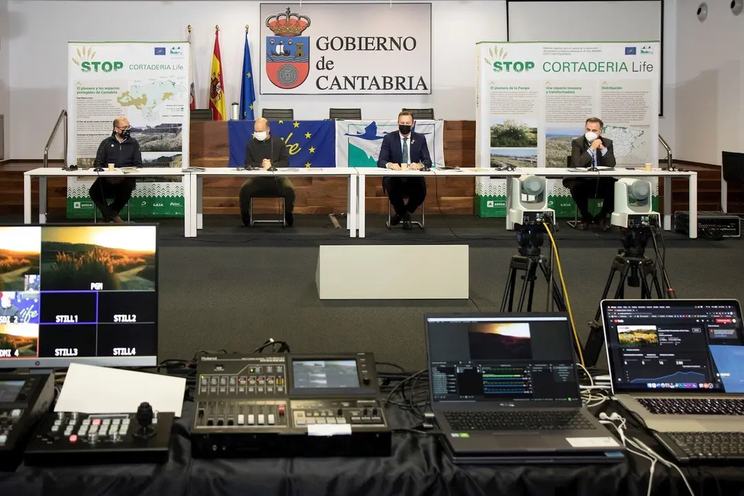 Presentaci&oacute;n de lal alianza transnacional contra el plumero