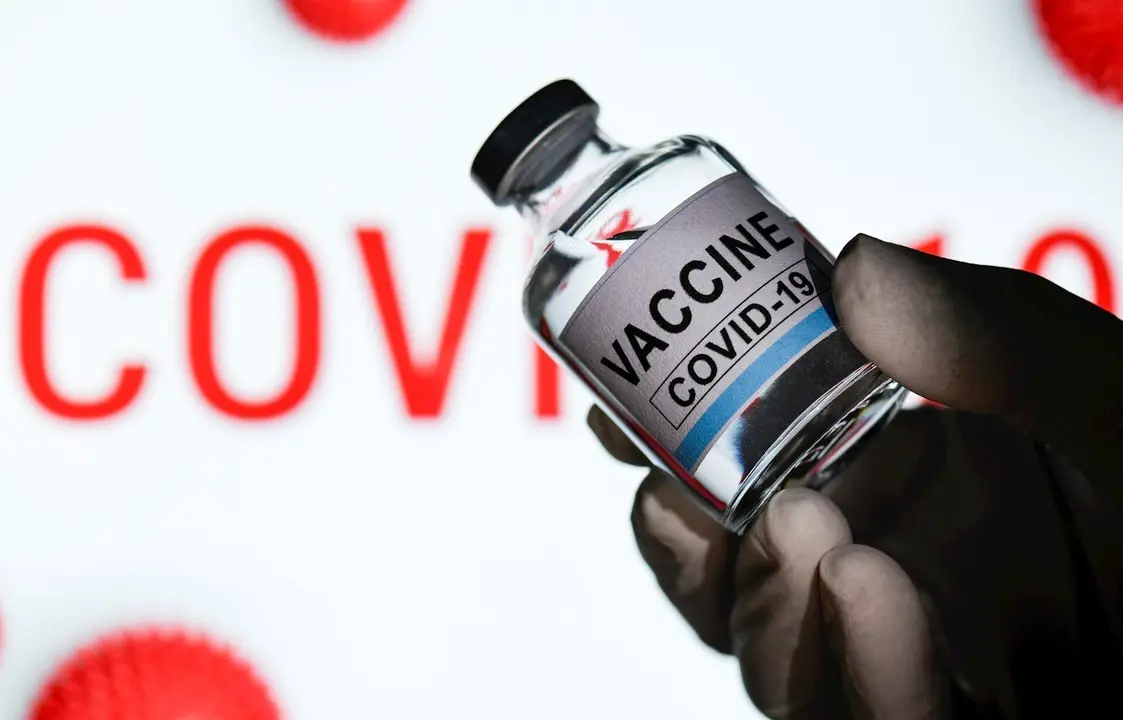 Moderna ha solicitado la aprobaci&oacute;n de emergencia para su candidata a vacuna contra el coronavirus en Estados Unidos.