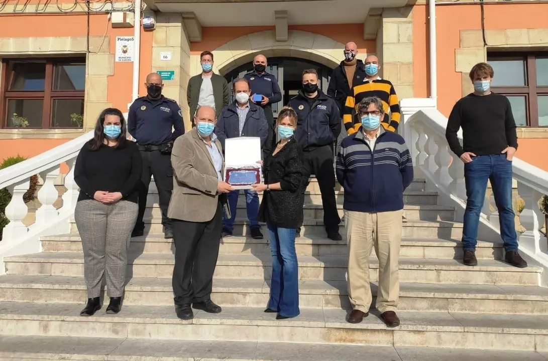 Acto homenaje Ayto Pi&eacute;lagos