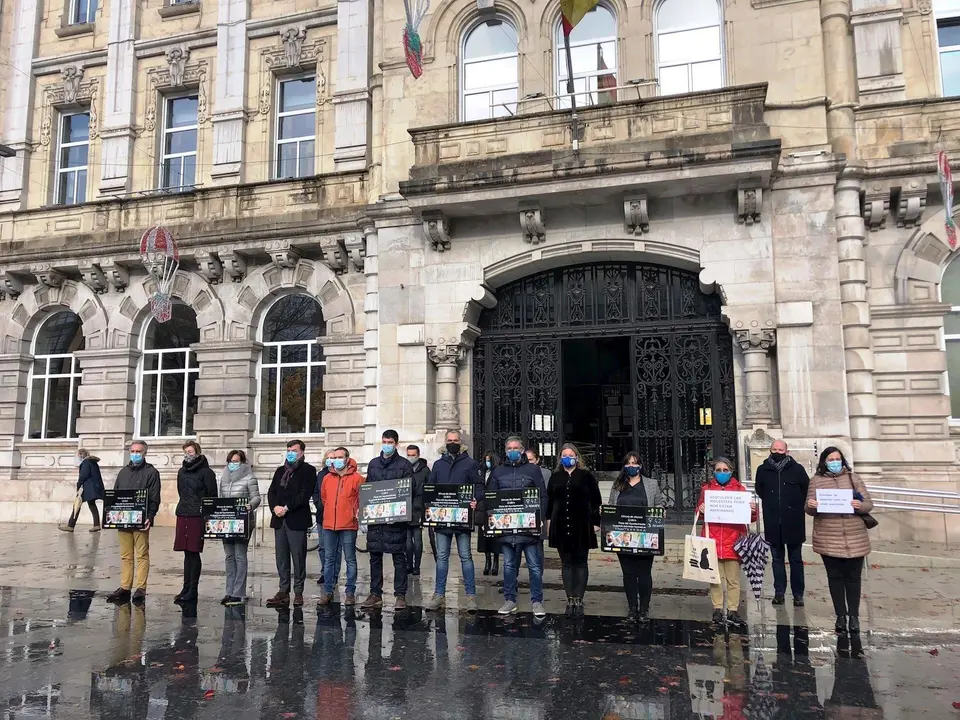 Minuto de silencio en Santander