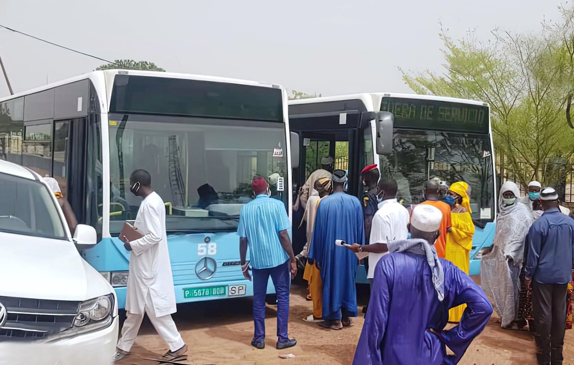 Los autobuses donados a Senegal