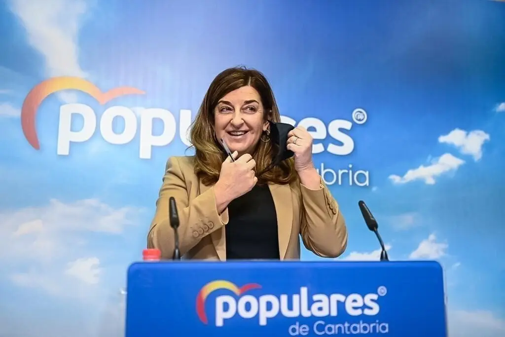 La presidenta del PP de Cantabria, Mar&iacute;a Jos&eacute; S&aacute;enz de Buruaga