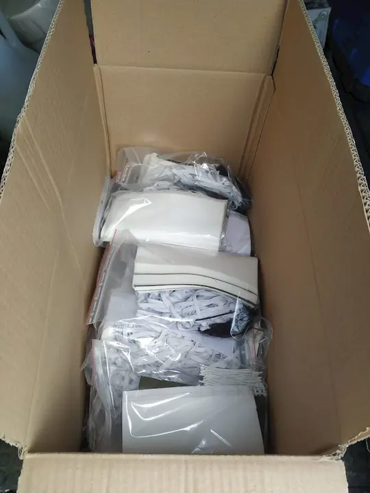 Kits para fabricaci&oacute;n de mascarillas proporcionados por Textil Santanderina al Ayuntamiento de Astillero