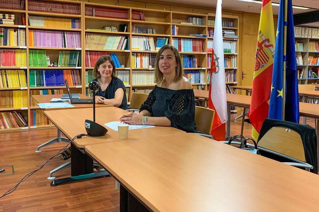 La consejera de Econom&iacute;a y Hacienda, Mar&iacute;a S&aacute;nchez, interviene por videoconferencia en la apertura del acto de entrega de premios del IX Concurso Objetivo Europa.