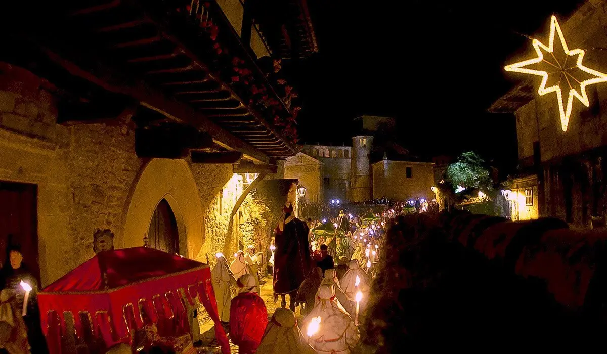 Cabalgata-de-Reyes-en-Santillana