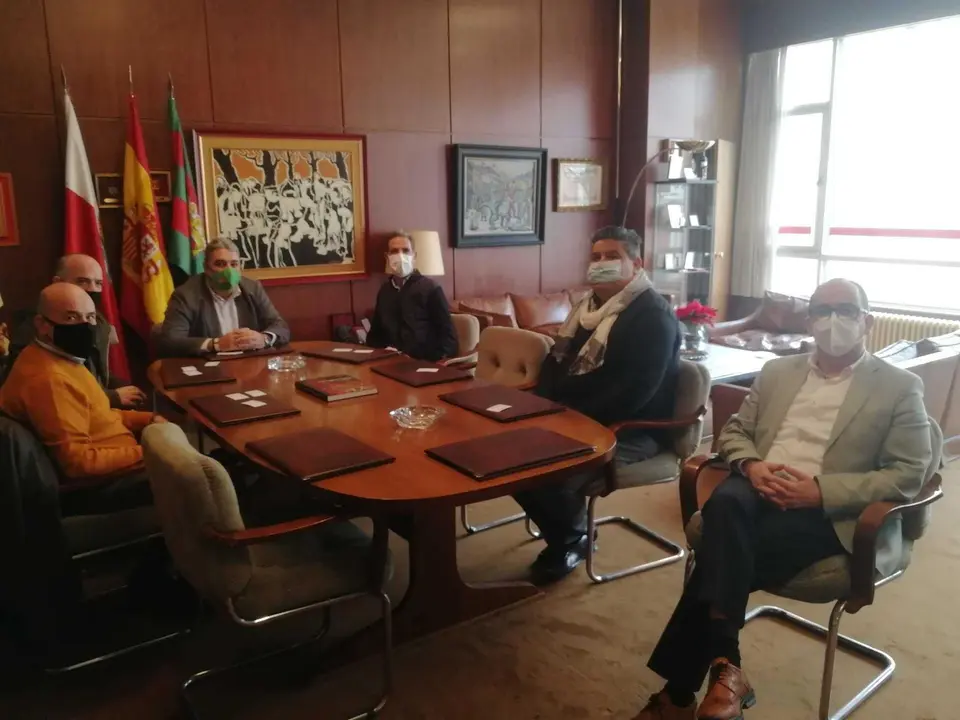 e8f2da66-21c3-4b48-9c68-5fbbda6ed6d7