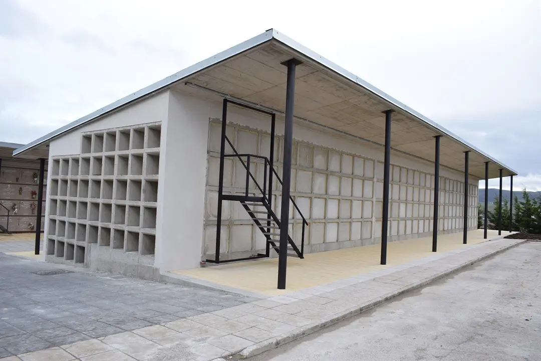 Ayto Reinosa/ Recepcionadas Obras Cementerio