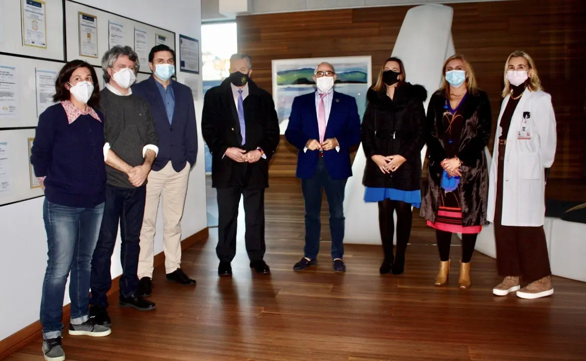 El consejero de Sanidad,Miguel Rodr&iacute;guez, y otras autoridades de la comunidad en la presentaci&oacute;n de un libro homenaje a la historia de Valdecilla