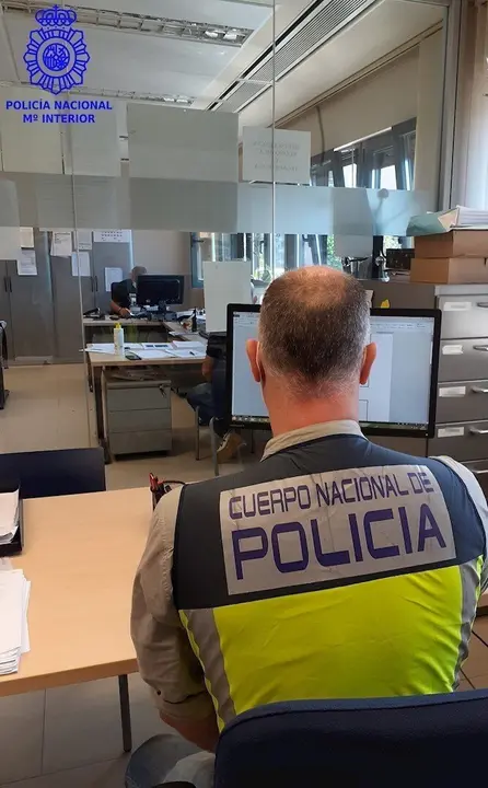 Polic&iacute;a