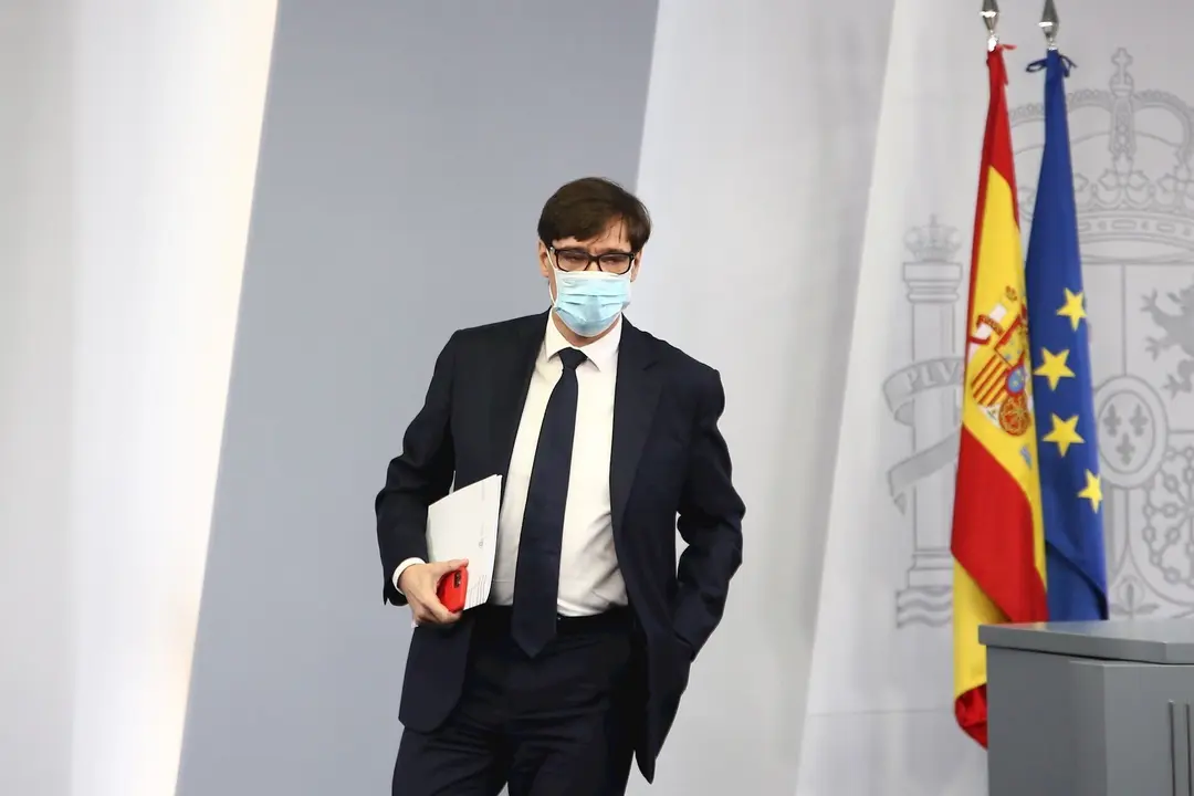 El Gobierno defiende que sigan siendo las CCAA las que decidan las medidas en Navidad y niega que se quite de en medio