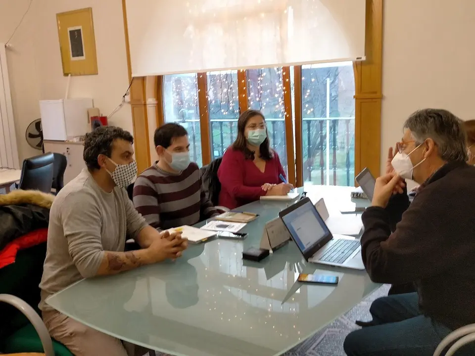 Reuni&oacute;n de la Mesa de Movilidad del Besaya y el alcalde de Los Corrales