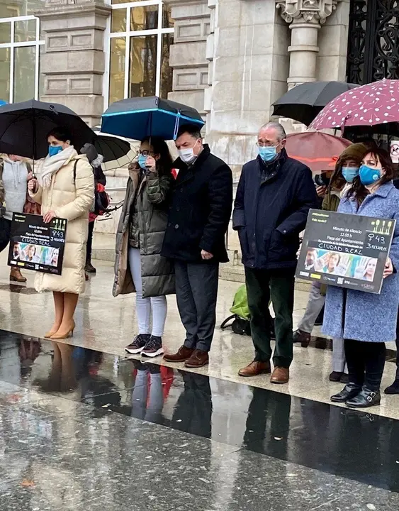 Minuto de silencio en Santander